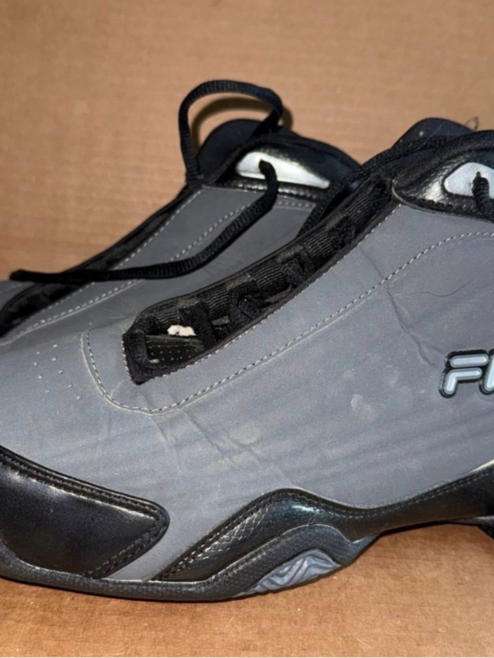 Fila Black/ Gray Basketball Shoes Size 9.5 A5